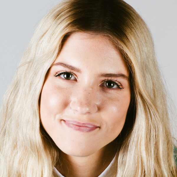 Ellie Thomas Picture